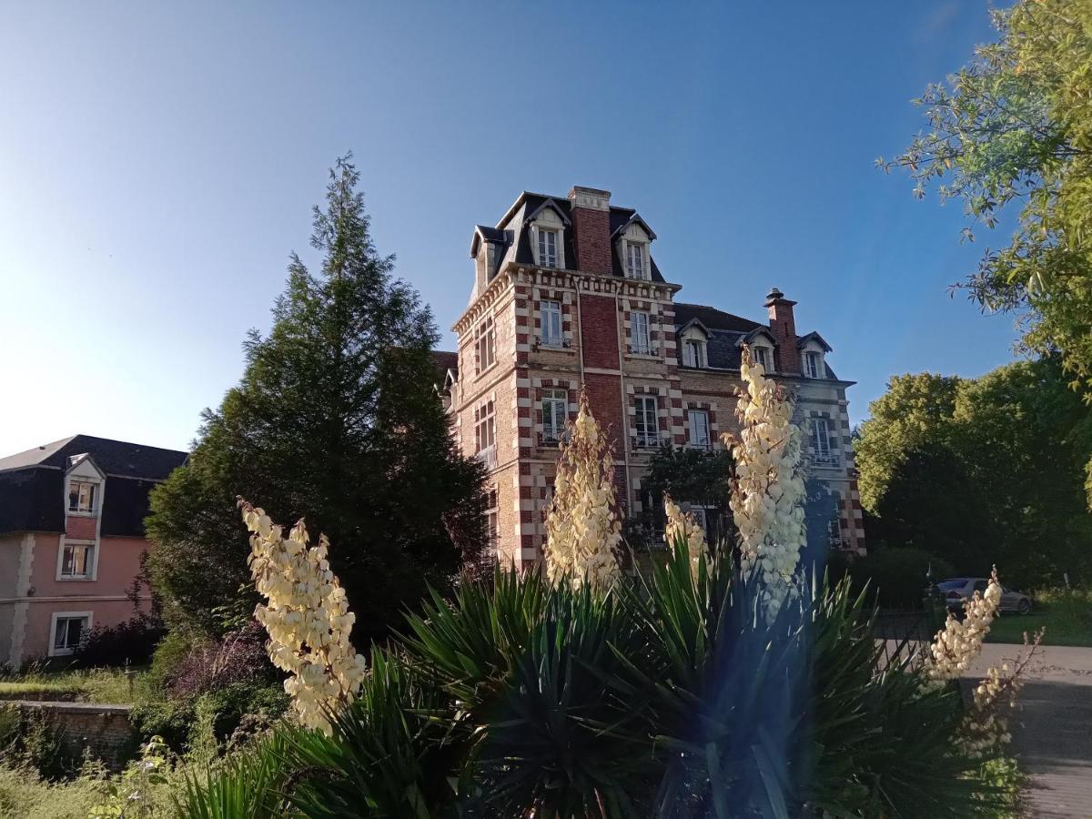 Residence Services Chateau Saint Pierre Oursin Vimont Экстерьер фото
